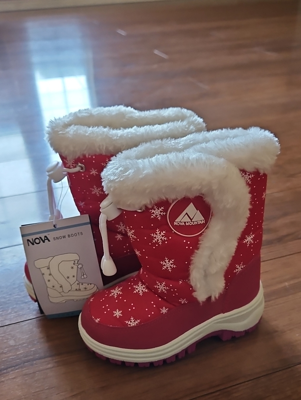 Nova Mountain Pink And White Snow Boots with Faux Fur Trim
